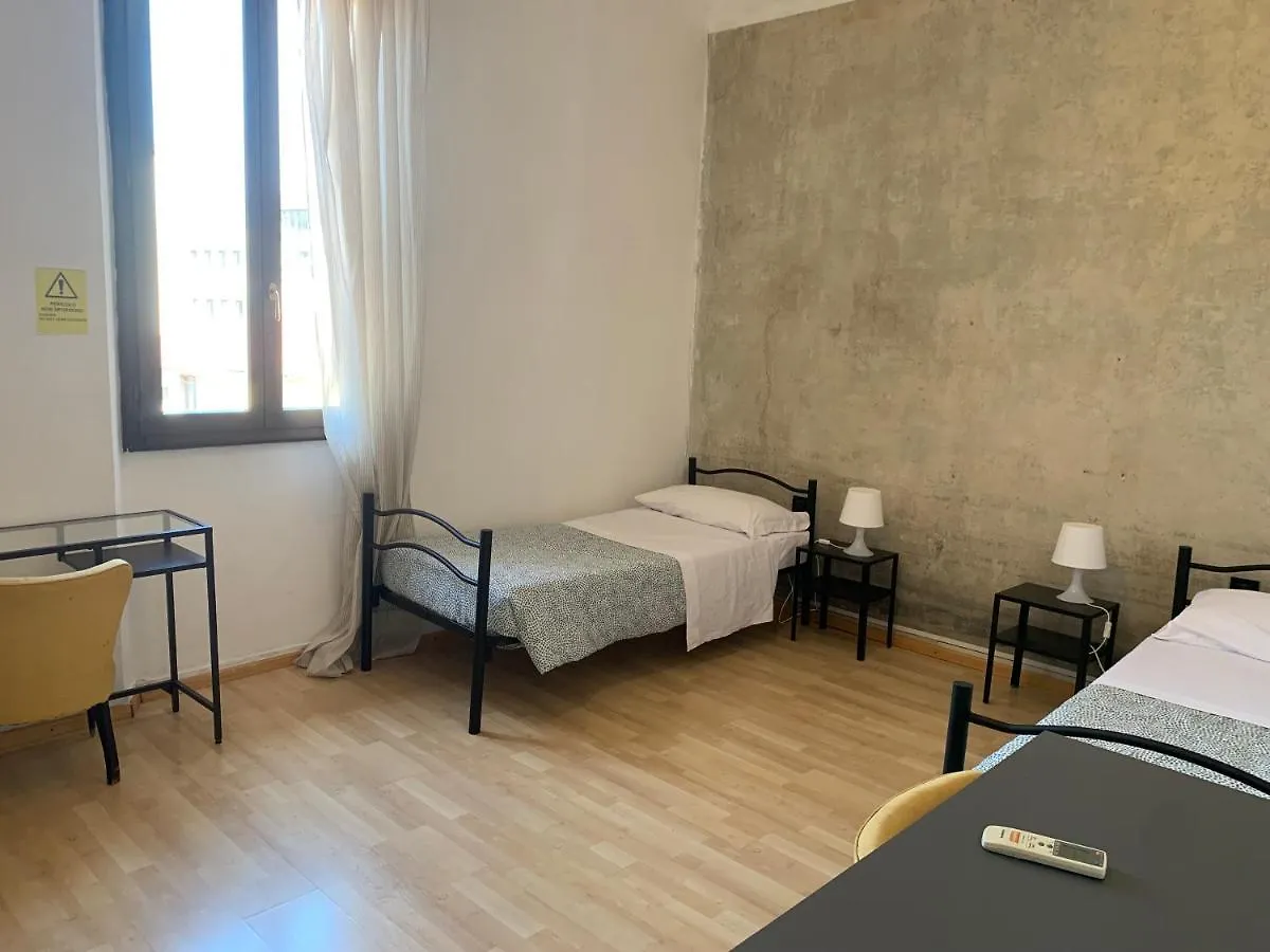Faenza 79 Apartment Florença 0*,